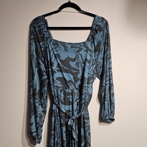 Ava and Viv long dress